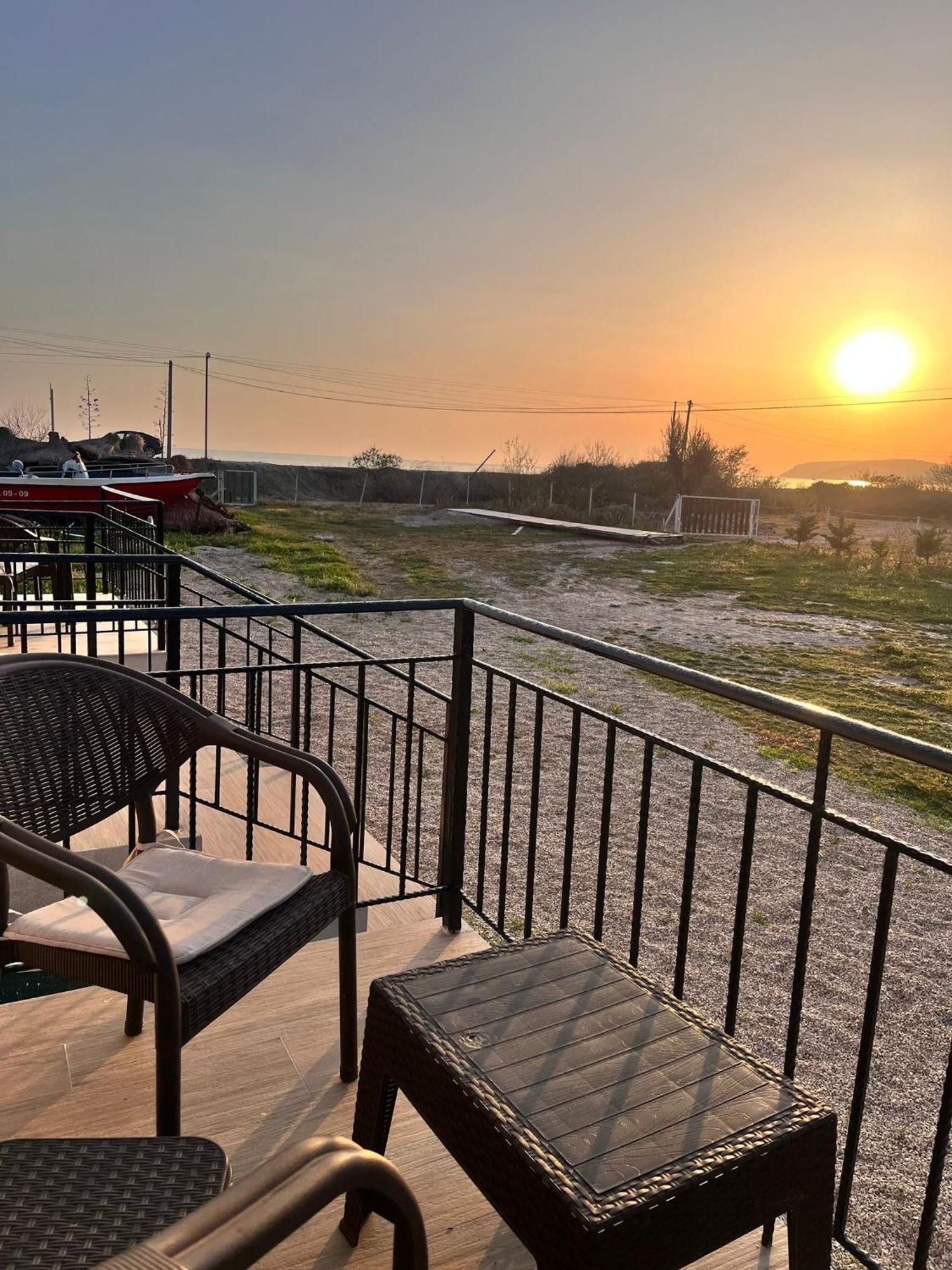 Vila Ari Борш Екстериор снимка
